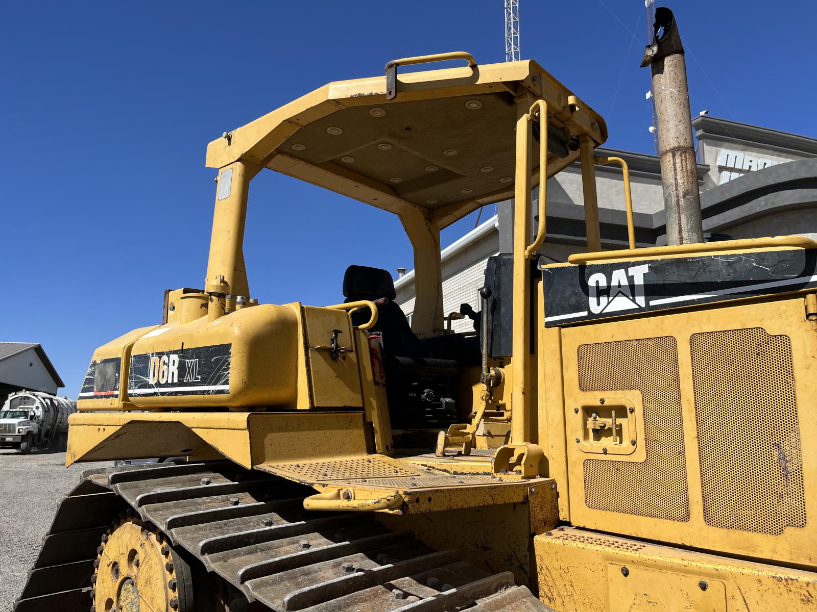 ./imagenes/INVOICE/2019/16898/TOPADOR FRONTAL CATERPILLAR D6R (34).JPG